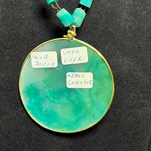 Vintage Inca Carved Sun God Cave Onyx And Gold Tone Hand Wired Necklace (3574) - Picture 4 of 7